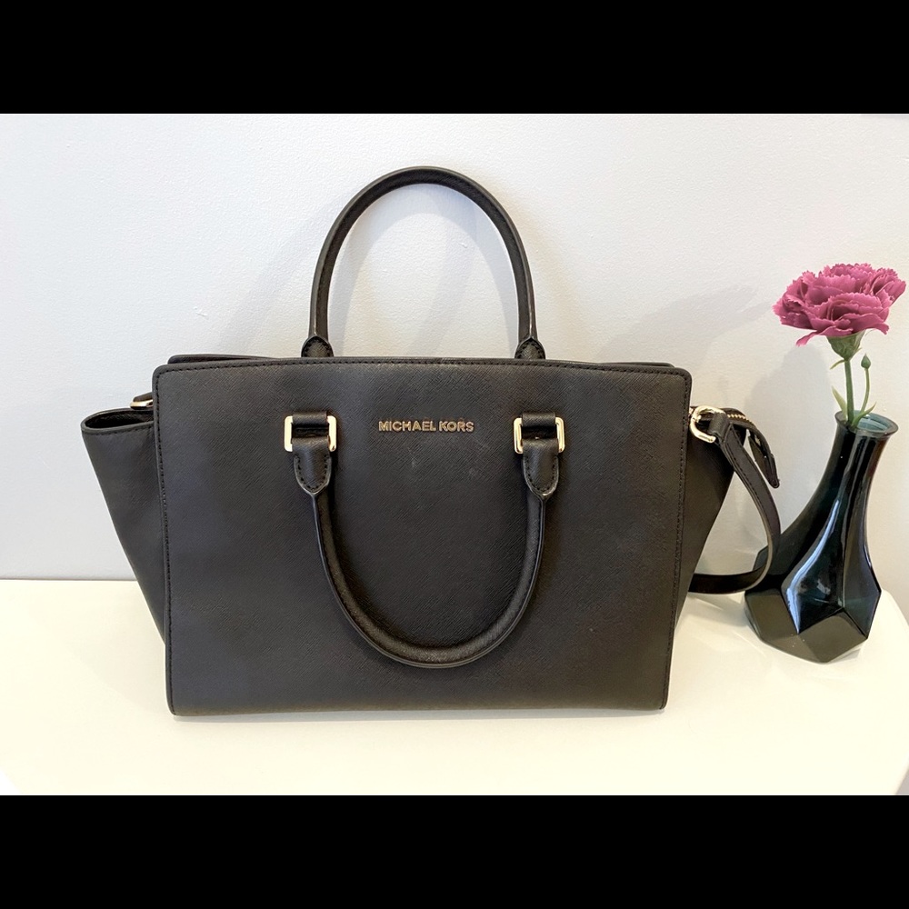 COPY - Michael Kors Selma Leather Handbag